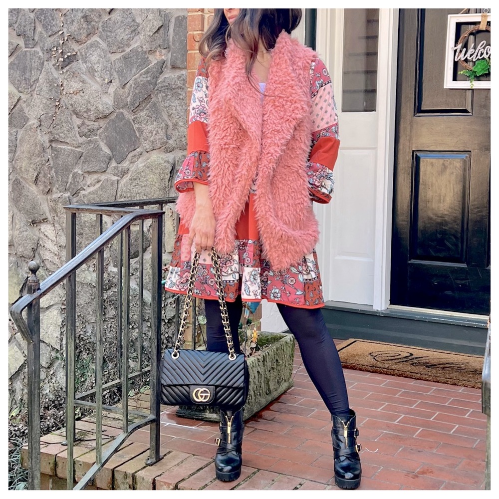 #12 Most Fabulous Faux Fur Vest With Side Pockets